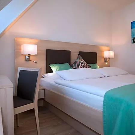 Hotel Zum Baeren 4*