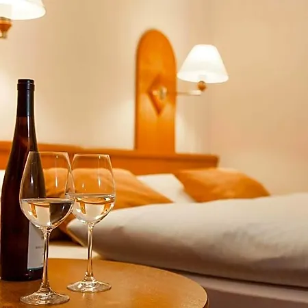 Hotel Zum Baeren 4*