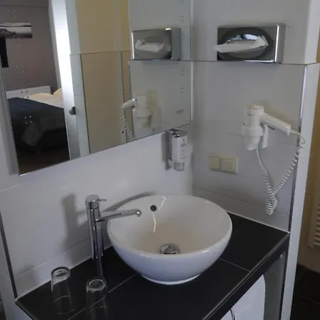 Szálloda Zum Baeren 4*